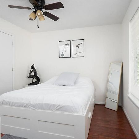 גיינסוויל Spacious Condo Mins To Shands, University, & Downtown! מראה חיצוני תמונה