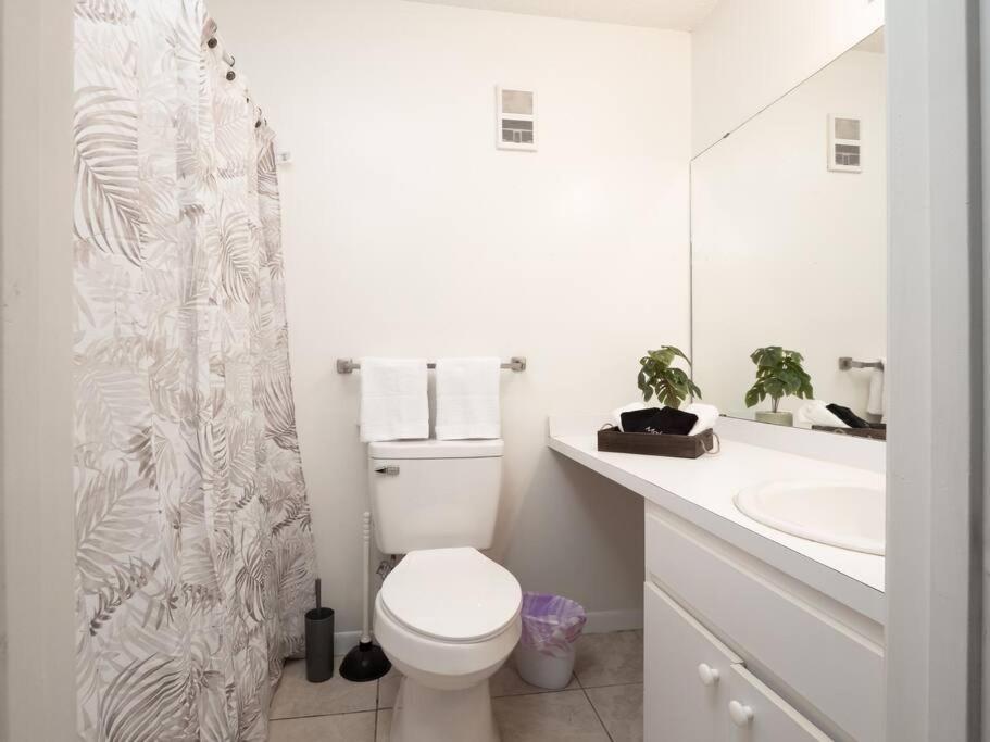 גיינסוויל Spacious Condo Mins To Shands, University, & Downtown! מראה חיצוני תמונה