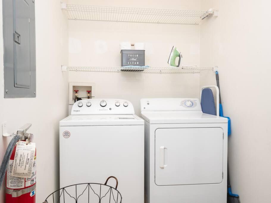 גיינסוויל Spacious Condo Mins To Shands, University, & Downtown! מראה חיצוני תמונה